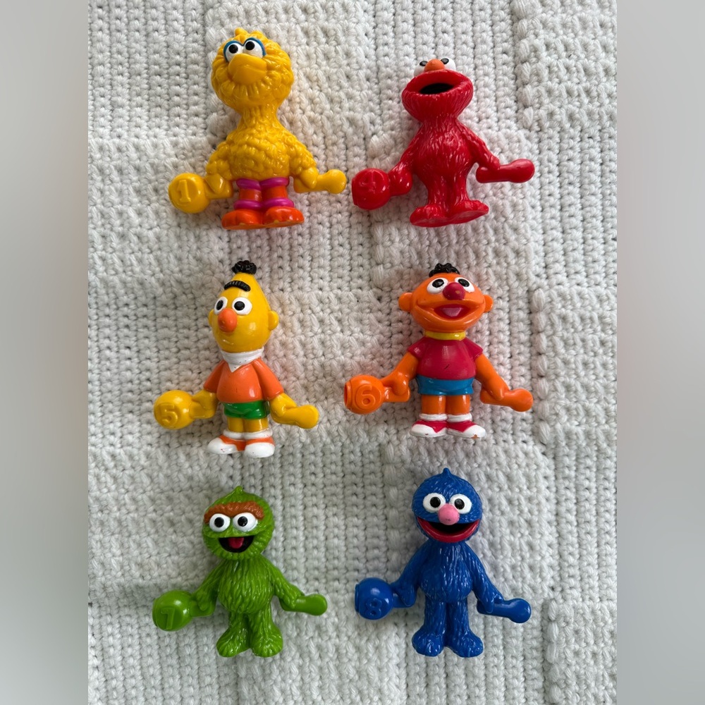 Vintage Sesame Street Tyco Connect and Count Figures